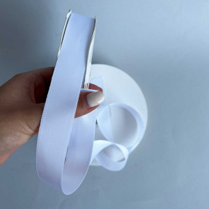 Лента атлас двусторонняя Ding Xin 2.5 см * 90 м- #0029 Иссиня Белый. Photo 2